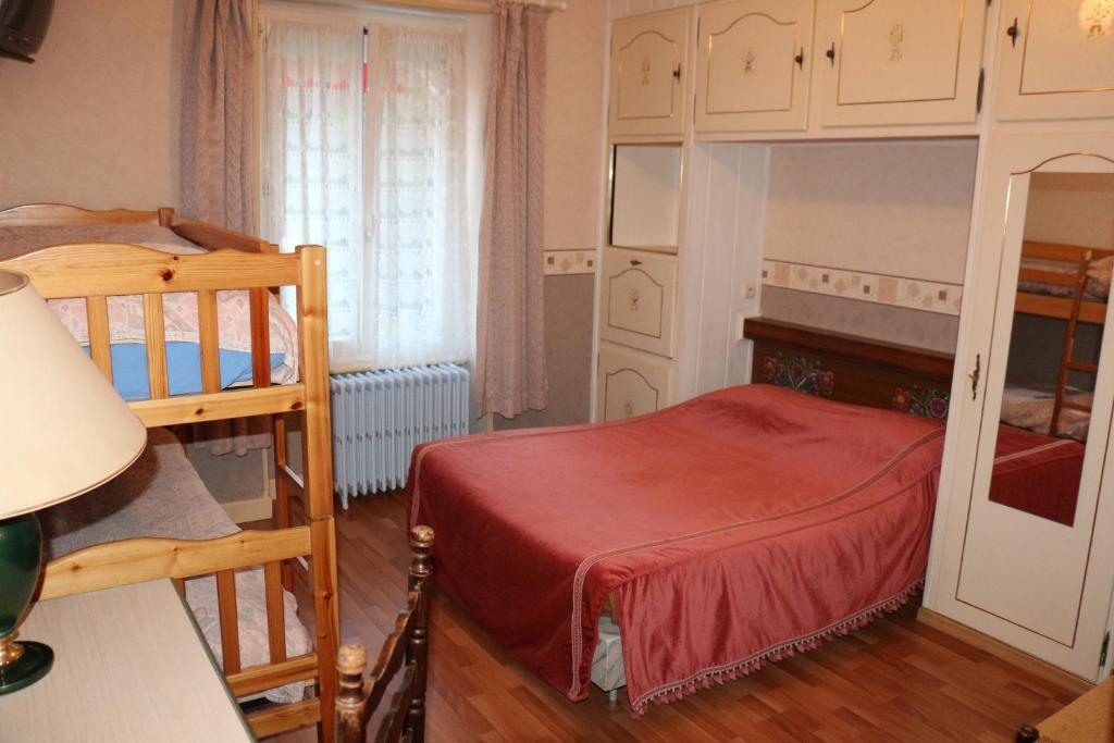 Hotel Restaurant De La Poste A Gerardmer Room photo